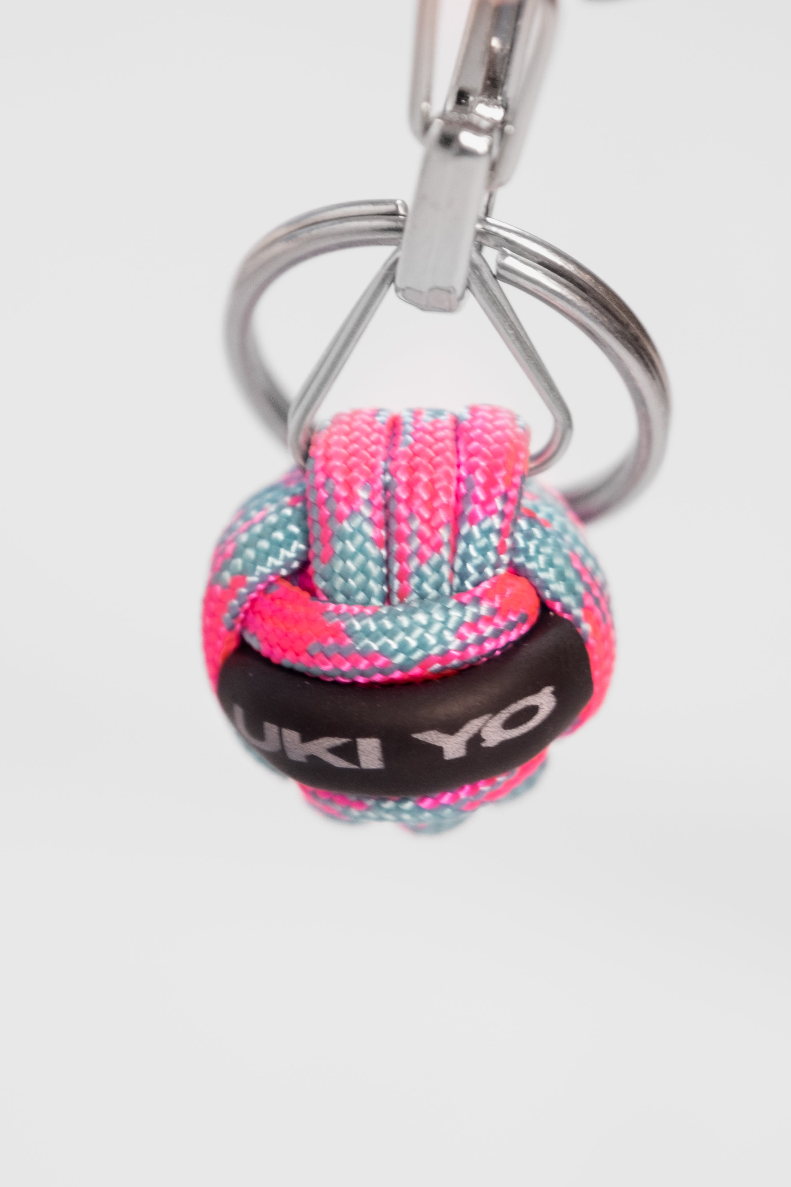 [AKA]  Keychain