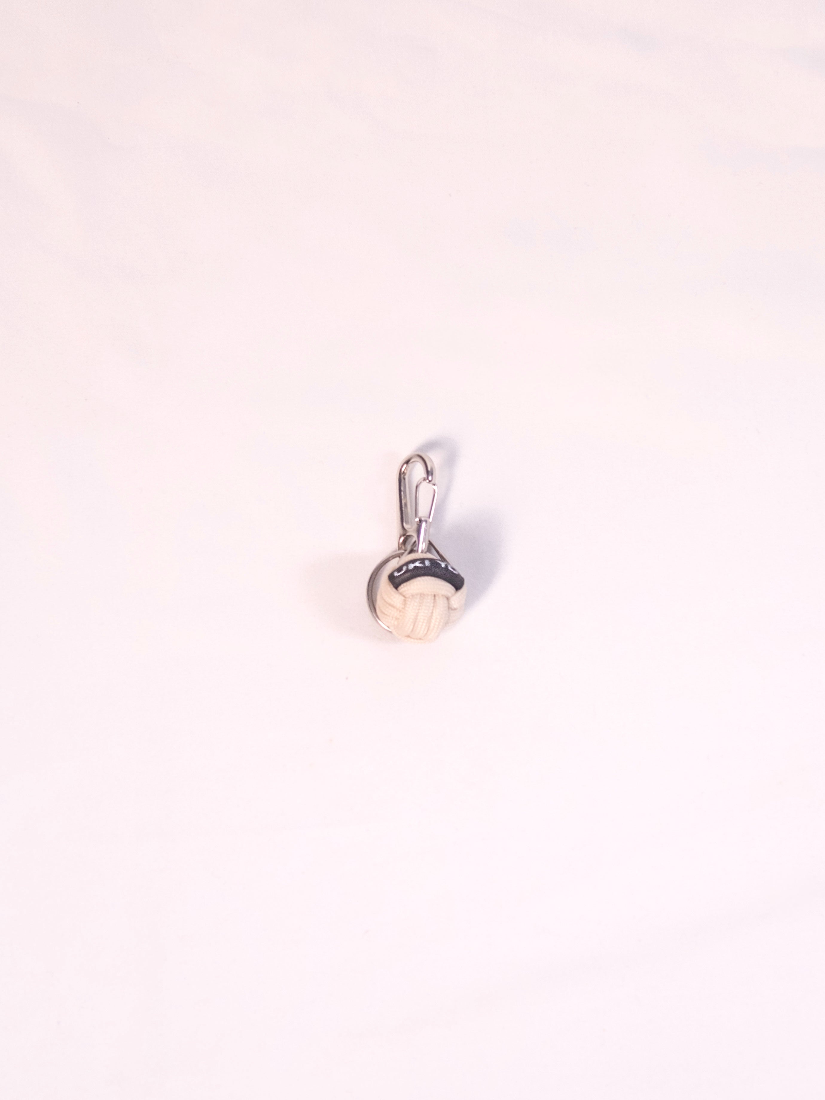 [AKA] Beige Keychain