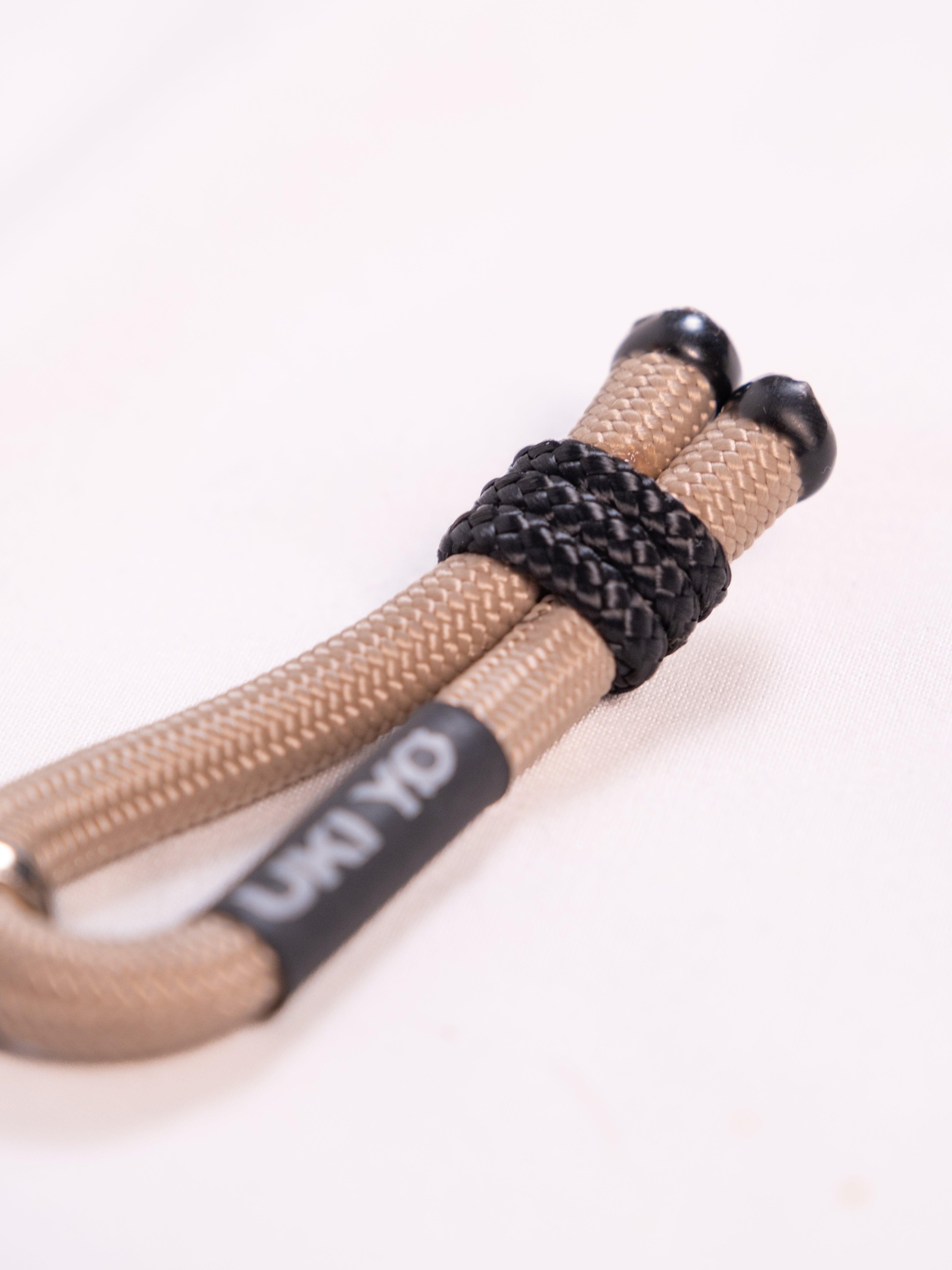 [LAZO] Beige Keychain