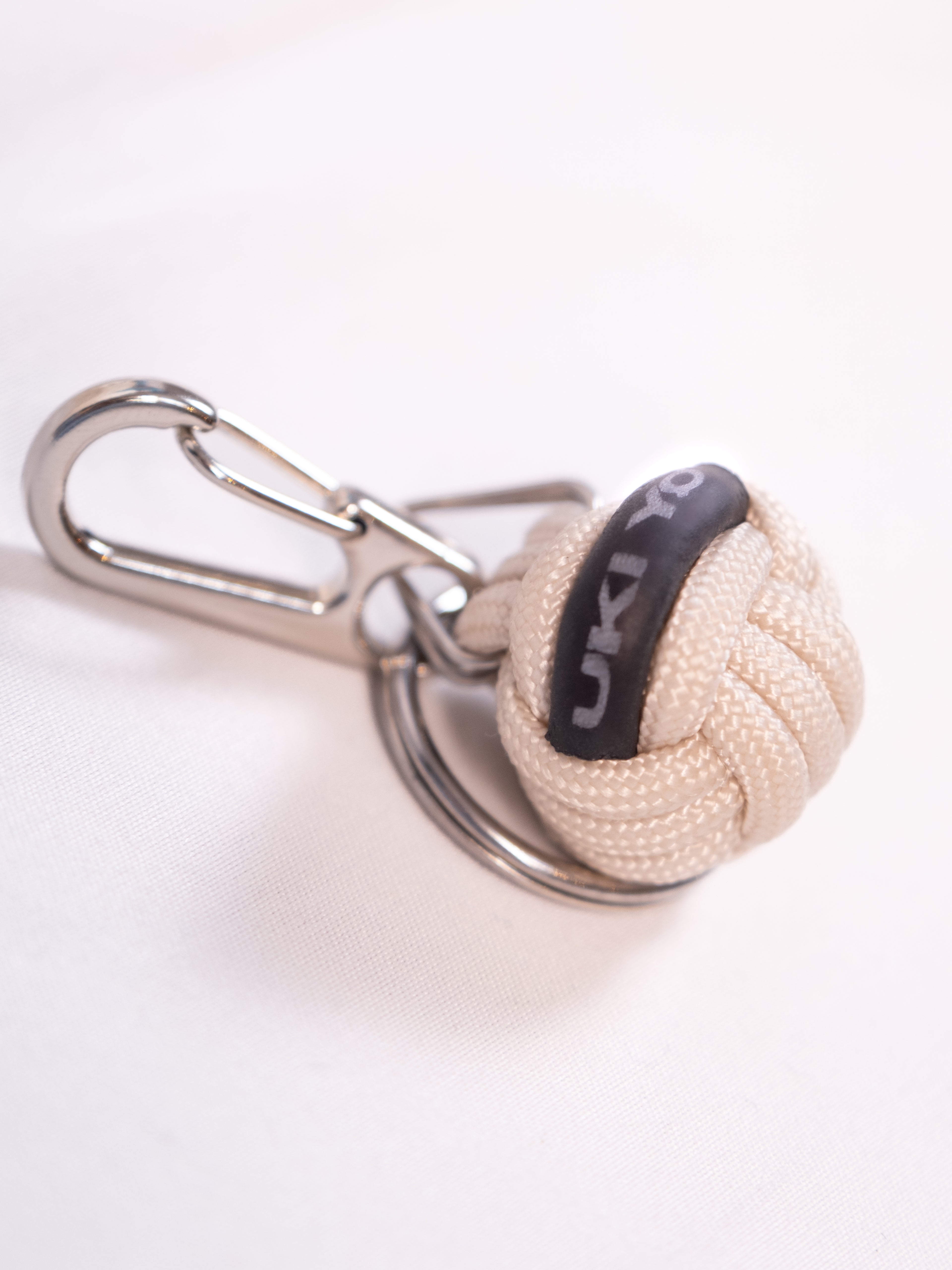 [AKA] Beige Keychain